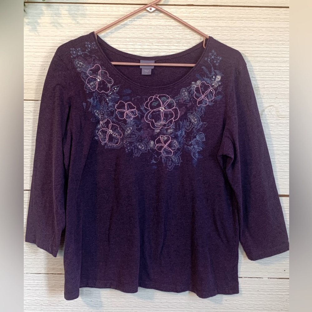 Embroidered Scoop neck Top by Laura Scott.  Size M.
